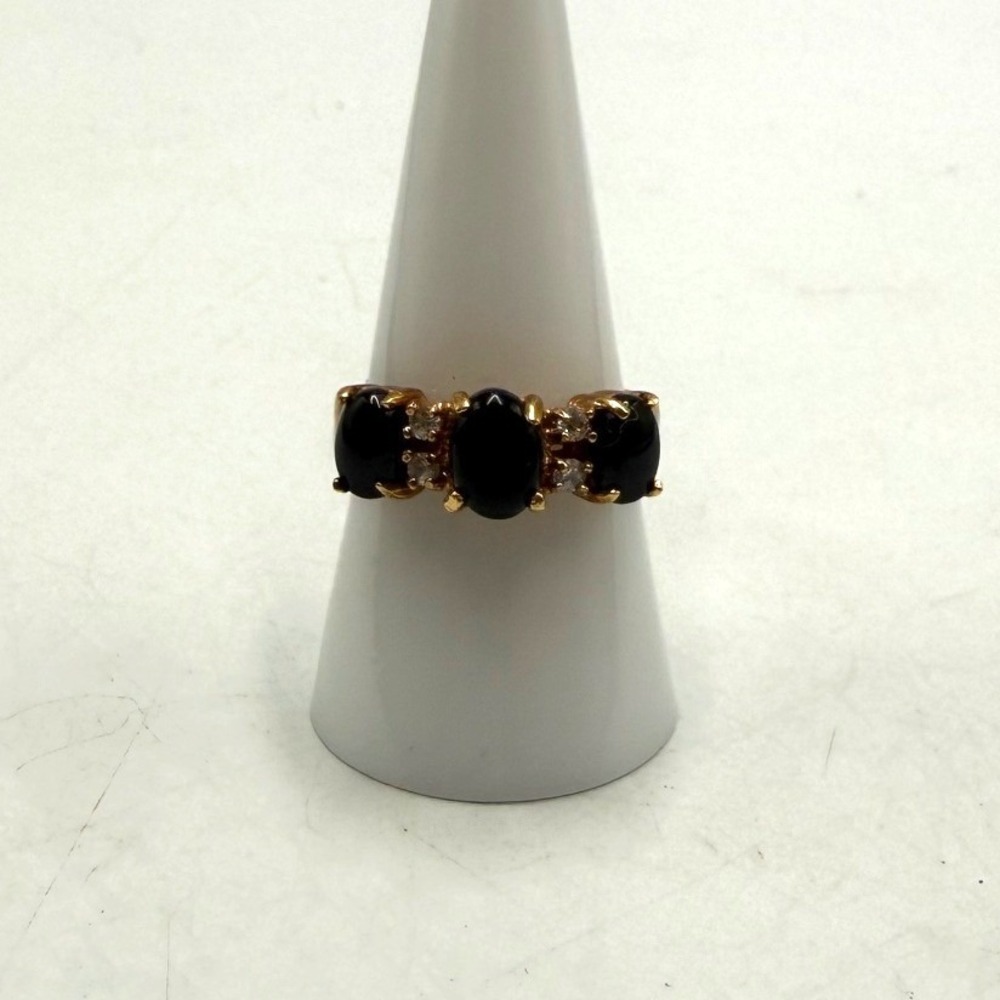 Gold Tone Three Stone Black Oval Cabochon Ring Clear Accents Size 8.5